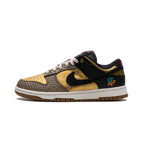 NIKE WOMENS DUNK LOW WMNS "Dia De Los Muertos" FQ8148 010 from Stadium Goods