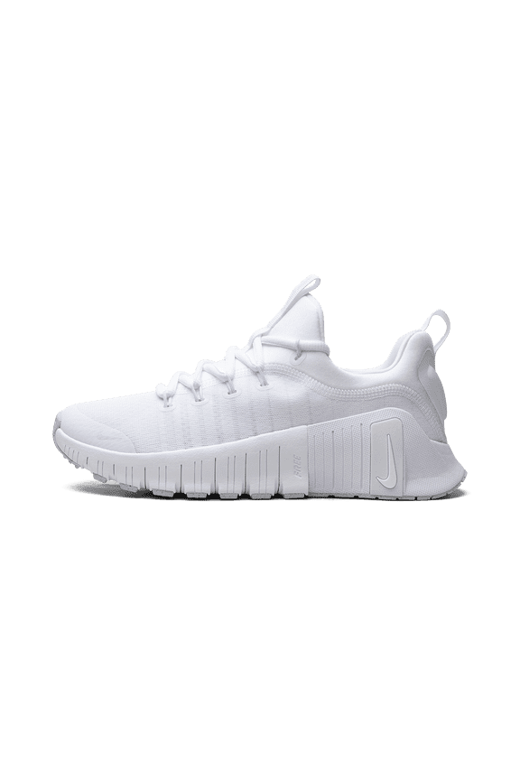 WOMENS Free Metcon 6 WMNS "Platinum Tint" FJ7126 101 from Stadium Goods