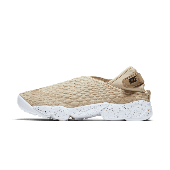 NIKE WOMENS Rift Wrap SE WMNS "Oatmeal" 881192 100 from Stadium Goods