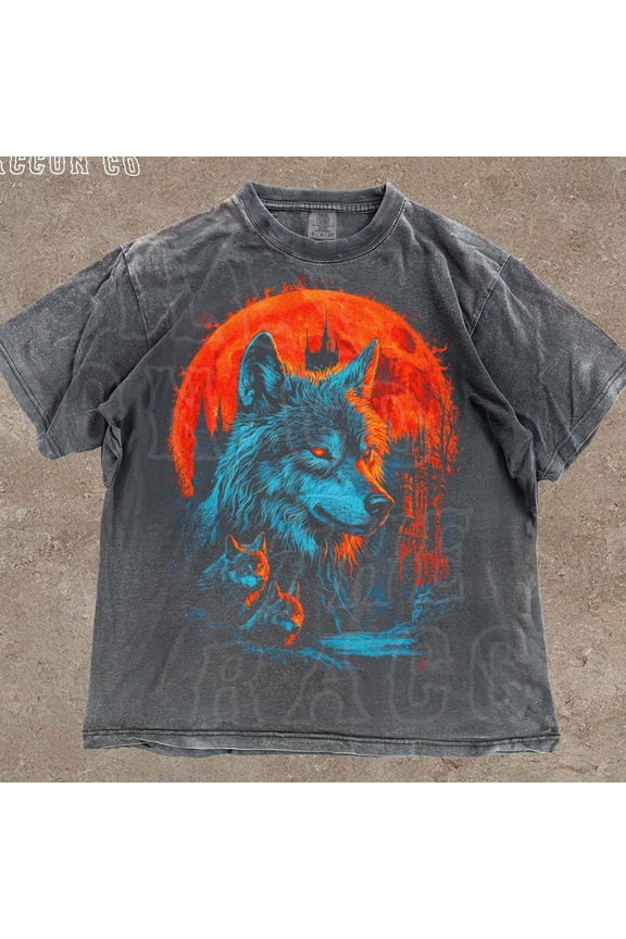 Gothic Wolf Shirt Vintage Fantasy Tee Werewolf Nature Lover Gift Retro Dark Academia T-Shirt Mysticcore Moon Castle Graphic Top DARK HEATHER Unisex S-5XL Hot Trending Shirt
