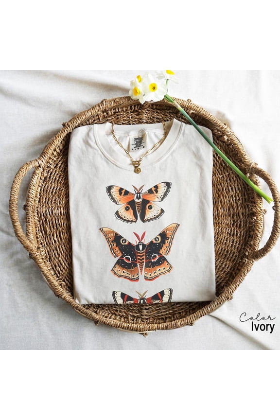 Vintage Butterfly And Moth T-Shirt, Cottagecore Shirt, Cottagecore Shirt, Cottage Core Shirt WHITE Unisex S-5XL Hot Trending Shirt, Vintage Birthday Gift