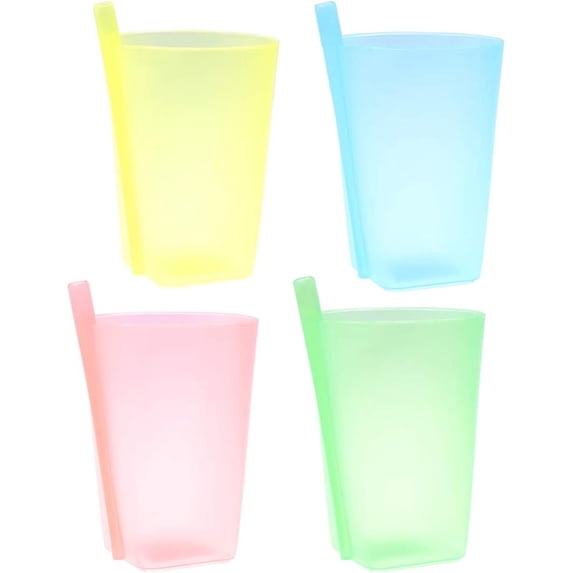NOGIS 4Pcs Cup with Built in Straw Plastic Water Sippy Cups Containers Milk Straw Drinking Cups for Kids (S Size，Random Color)