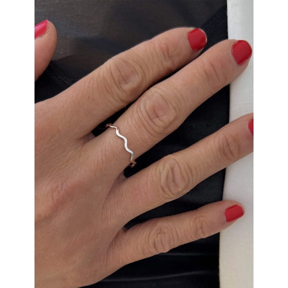 NOODLE WAVE STERLING SILVER STACKING RING