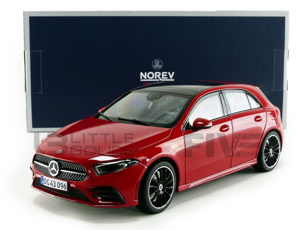 Mercedes-Benz A-Class AMG-Line 2018 Green met 1:18-Online excl. 200pc