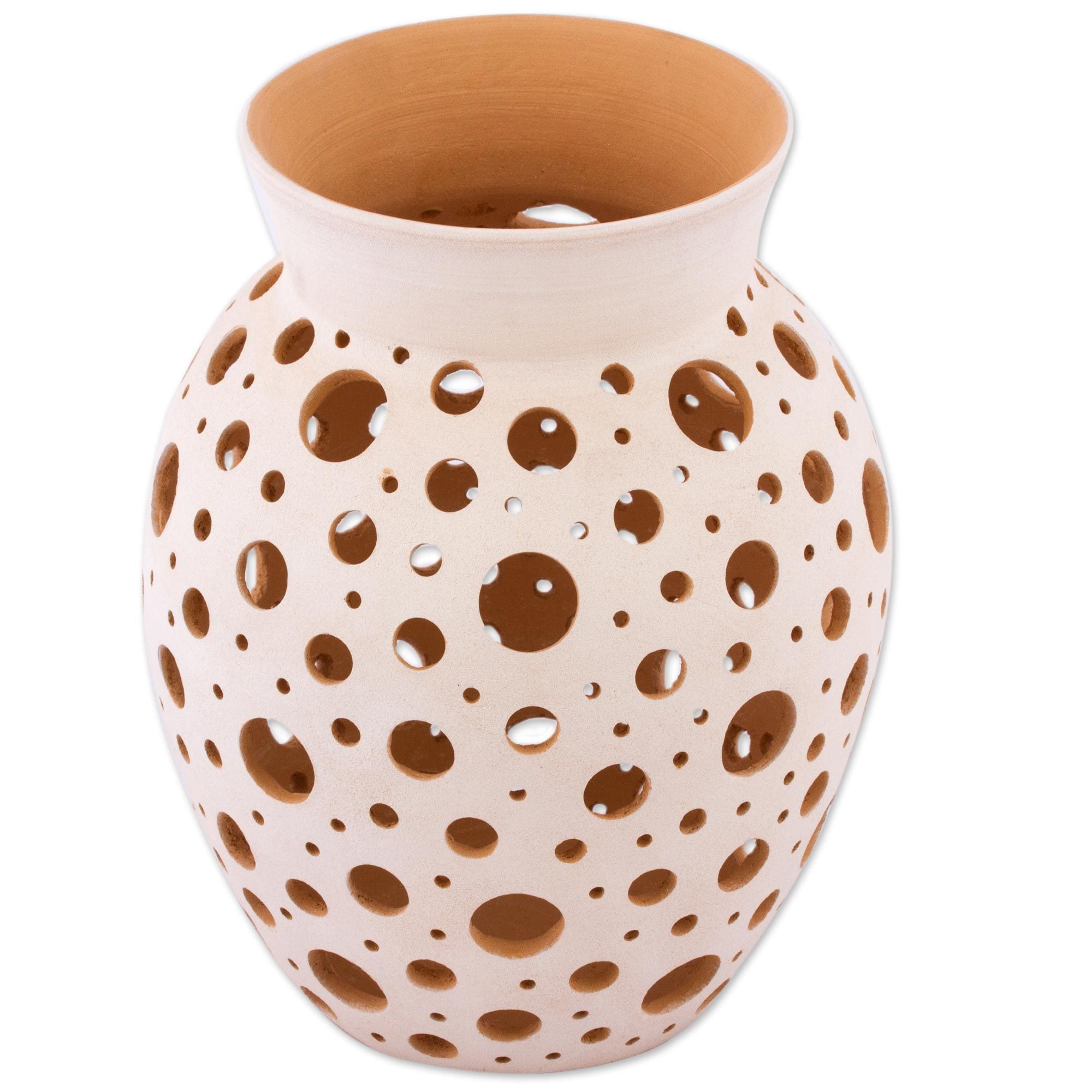 Handcrafted Alabaster Ceramic Decorative Table Vase