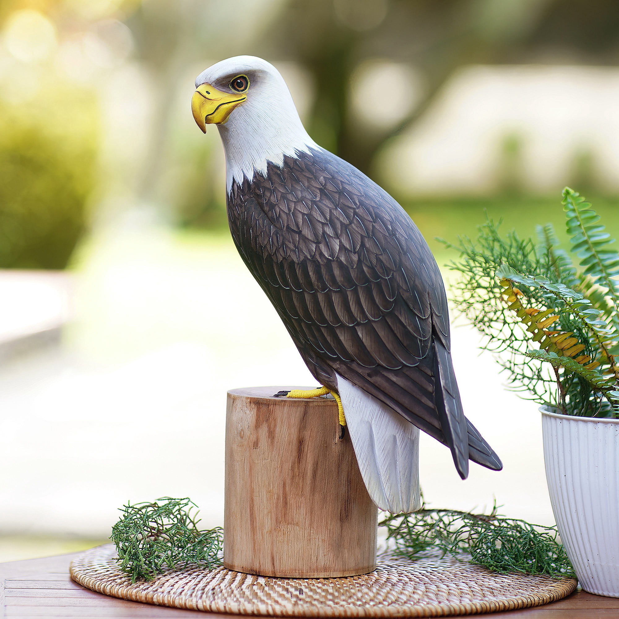 NOVICA Wood sculpture, 'Iconic Bald Eagle' - Walmart.com