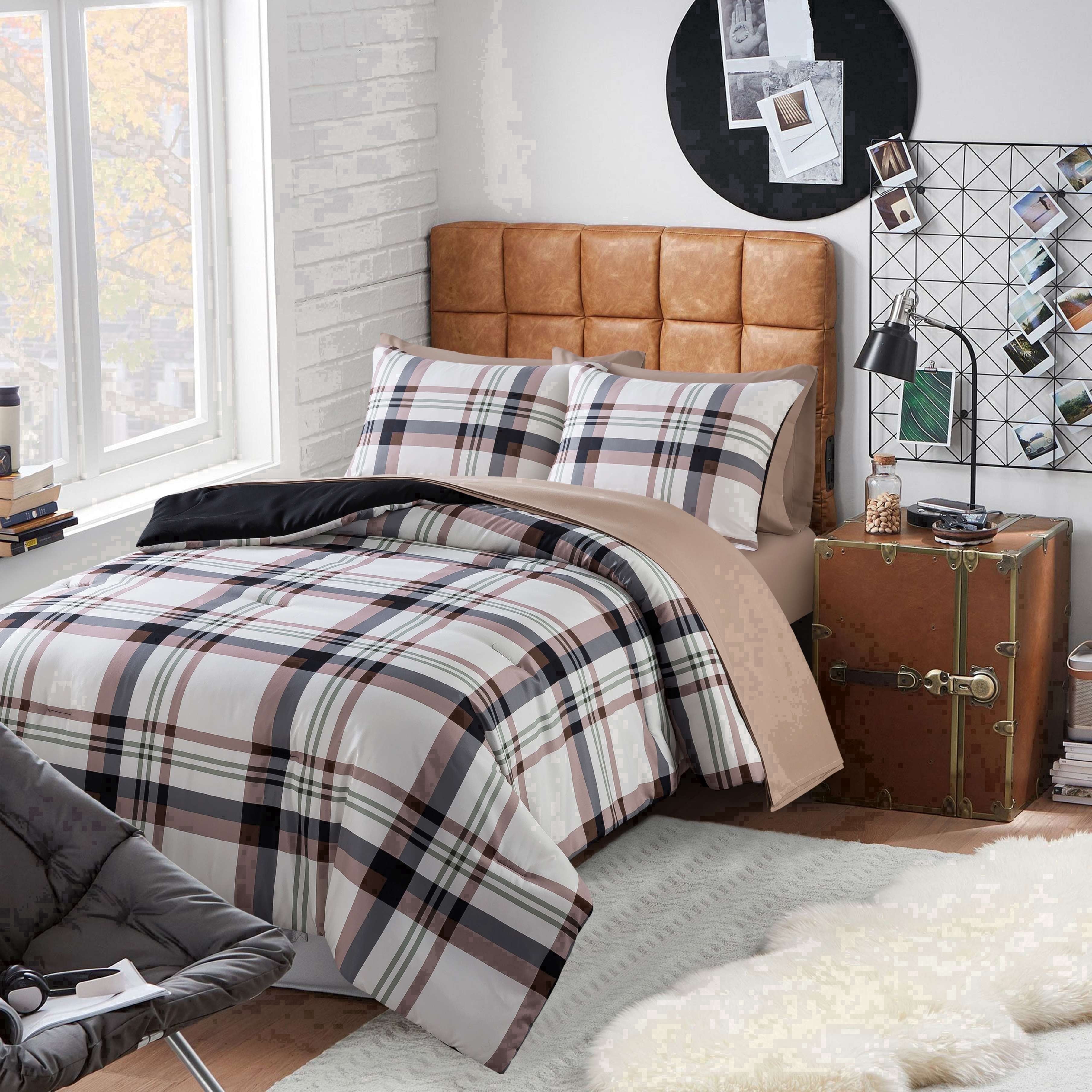 Campus Comforts by New Sega Home 3-Piece Reversible Comforter Set, Jake, Plaid, Full/Queen