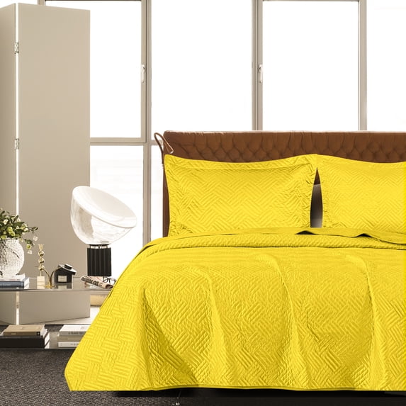 NTBAY 3 Pieces Silk Satin King Quilt Set, Luxury Bedspread Coverlet Set, 106"x92", Yellow
