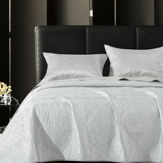 NTBAY 3 Pieces Silk Satin Queen Quilt Set, Luxury Bedspread Coverlet Set, 90"x92", Light Gray