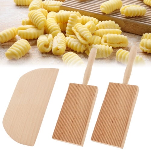 NUAHRHY 2Pcs Gnocchi Board Set 4.7inch Beech Wood Pasta Board with Dough Scraper Reusable Gnocchi Paddle Pasta Making Tools Portable Gnocchi Maker Pasta Making Accessories for Homemade Pasta