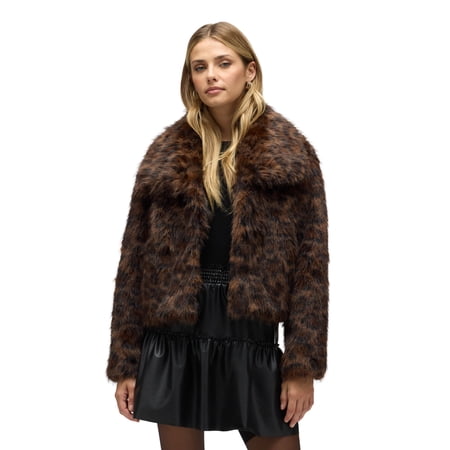 Novelti Womens Cropped Faux Fur Coat with Oversized Collar