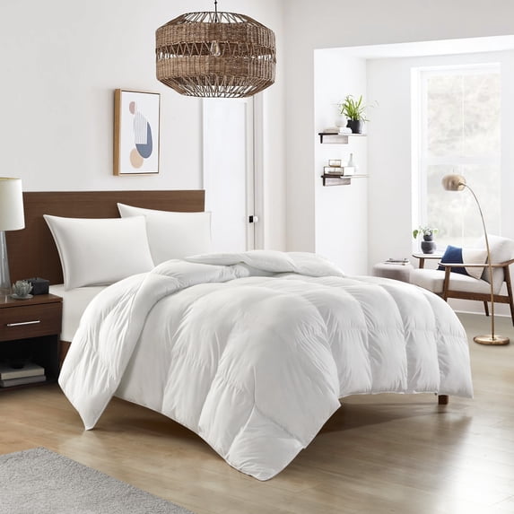 NY&C Home Easeland Comforter Box Stitched Down Alternative Filling, Queen, White