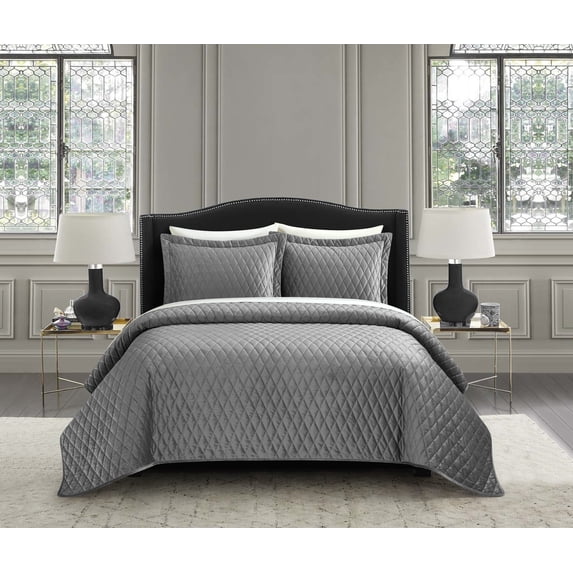 NY&C Home Wafa 7-Piece Geometric Quilt Set, Queen, Grey