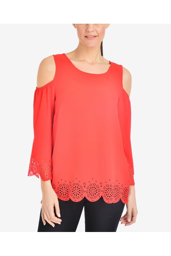 Cold Shoulder Scalloped Edge Top Rouge Sereneetch M