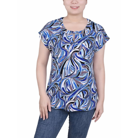 NY Collection Women's Extended Sleeve Top with Grommets