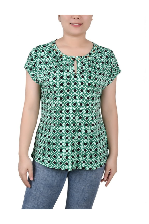 Women's Extended Sleeve Top with Grommets