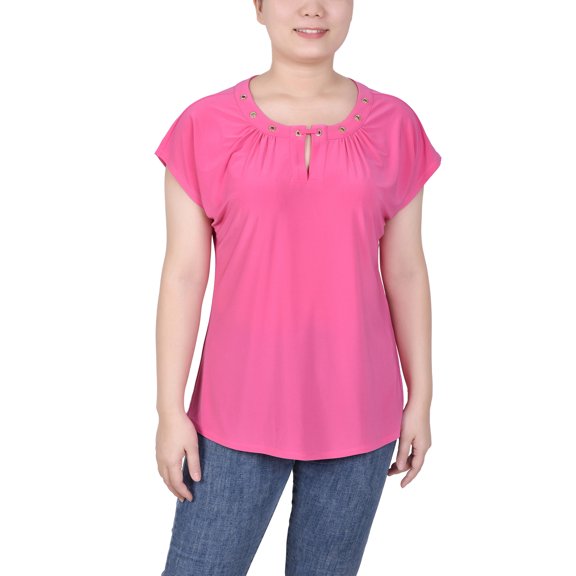 NY Collection Women's Petite Short Extended-Sleeve Grommet Neck Knit Top