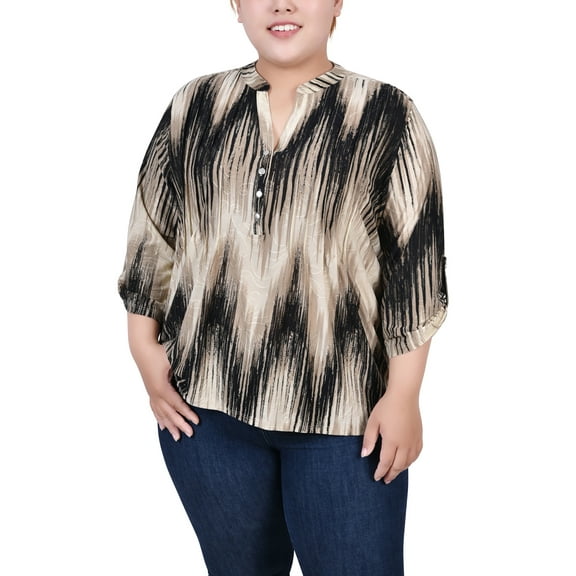 NY Collection Women's Plus Size 3/4 Sleeve Roll Tab Y Neck Top