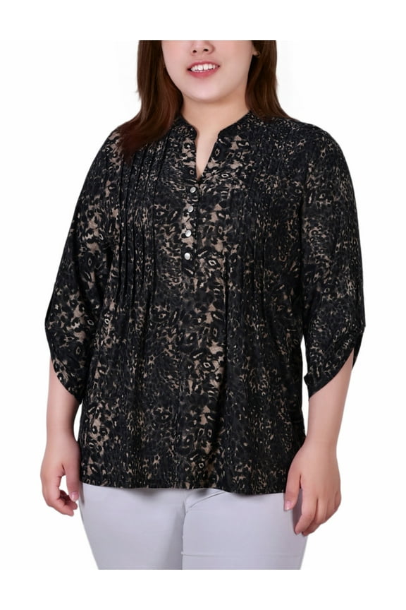 Women's Plus Size 3/4 Sleeve Roll Tab Y Neck Top