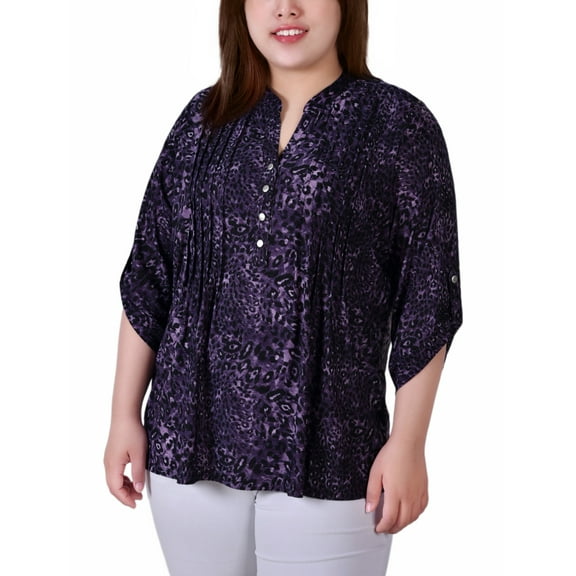 NY Collection Women's Plus Size 3/4 Sleeve Roll Tab Y Neck Top