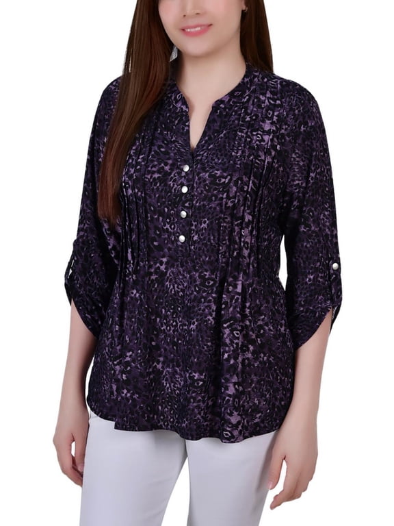 Womens Petites Animal Print Pintuck Blouse