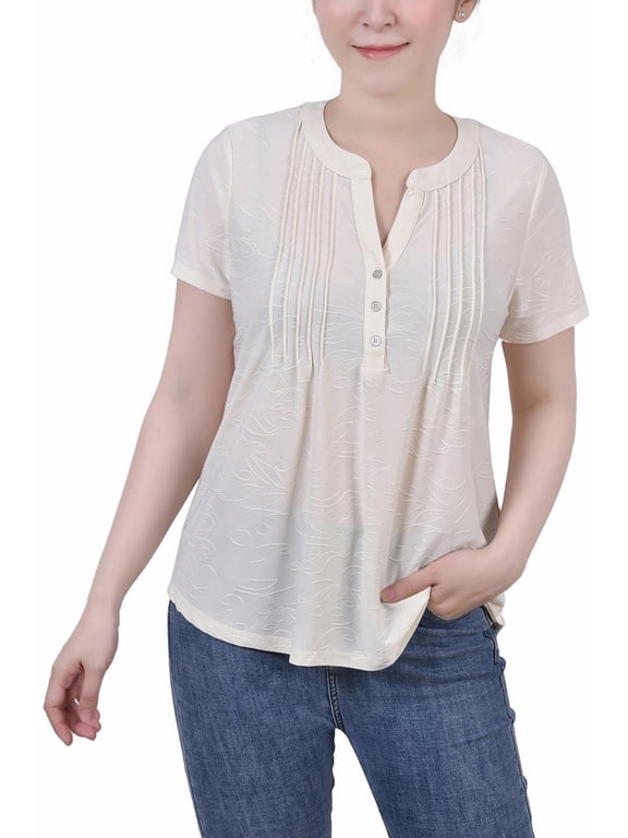 Womens Petites Y-Neck Jacquard Blouse