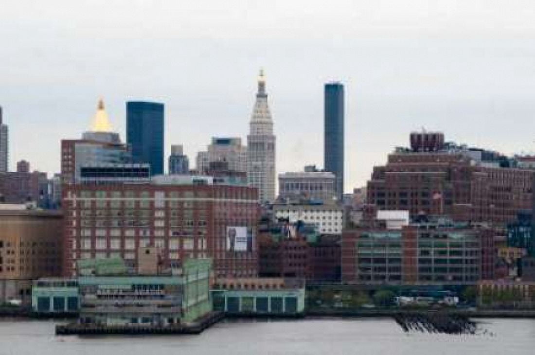 NYC Pier V7 I Canvas Art - Erin Berzel (24 x 36)