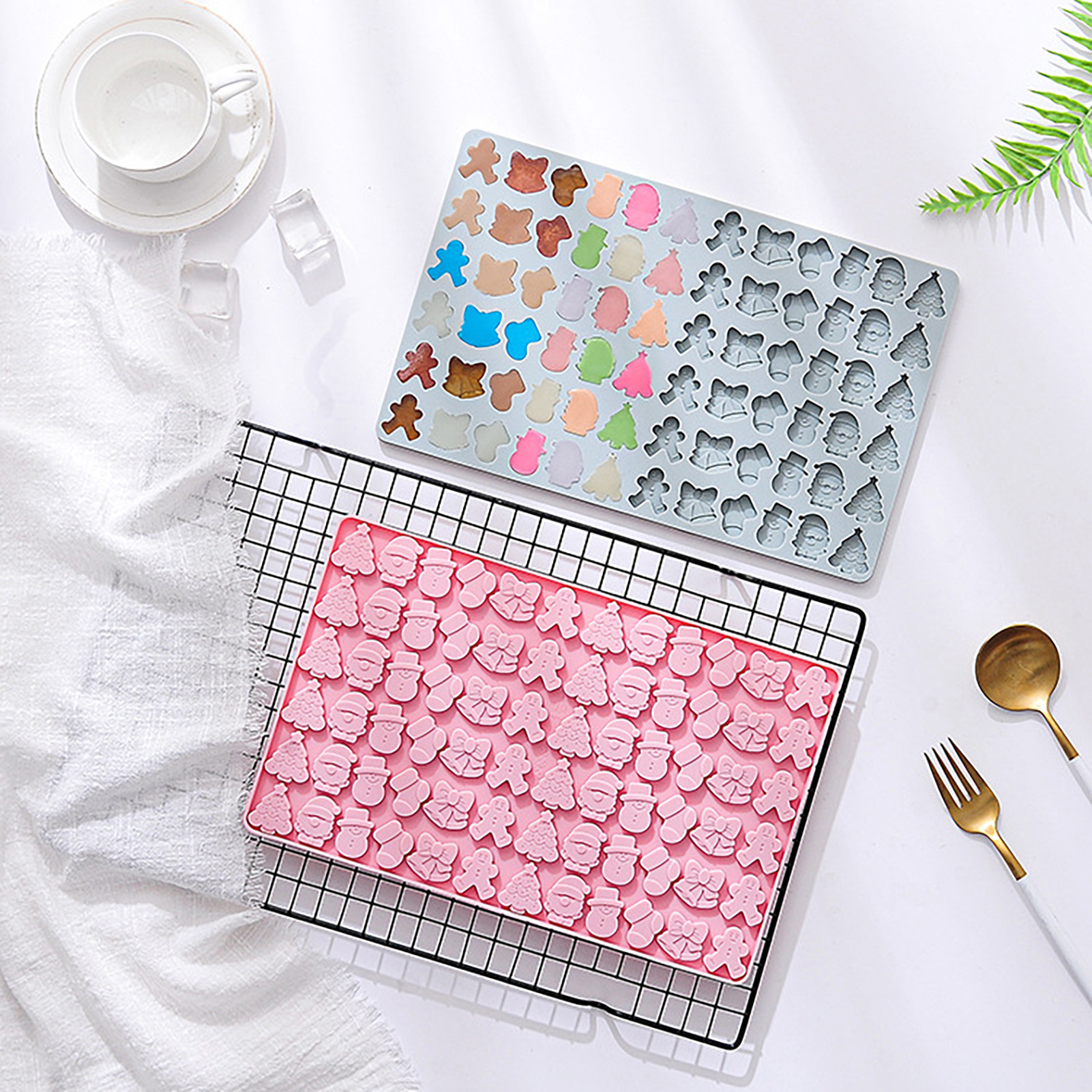 Naierhg Christmas Silicone Molds 72-Cavity Mini Christmas Shapes High ...