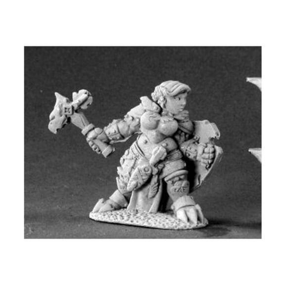 Reaper Miniatures Nalila Goldhammer - Female Paladin New