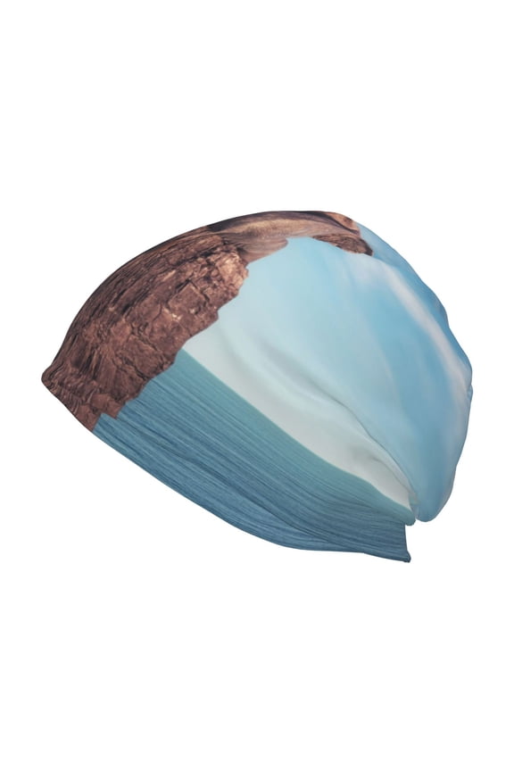 Elephant And A Giraffe Sitting On A Rock Admiring The Ocean Beanie for Men Women Knitted Unisex Winter Hat Beanies Cap Knit Cuffed Beanies Hats