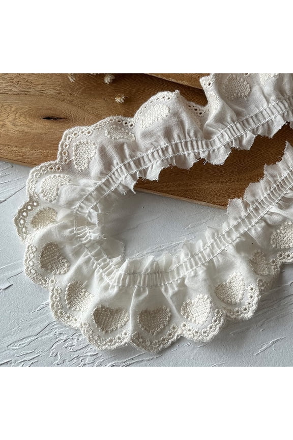 196.85*1.77 Inch Beige Cotton Embroidered Heart Pattern Lace Trimmings for DIY Handcrafted Accessories,Pajamas,Skirt Hem,Neckline,Cuffs and Home Textiles