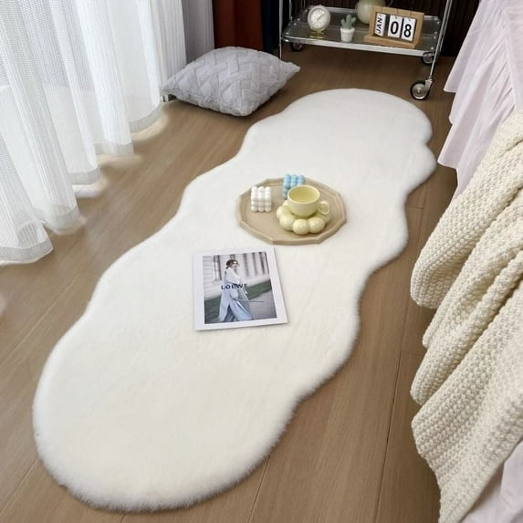 Namzi Bathroom Rug Mat , Non-Slip Plush Shaggy Bath Carpet, Machine Wash Dry, Bath Mats for Bathroom Floor, Tub and Shower, Bathroom Runner Bathmat Accessories Decor 15*47inch (White)