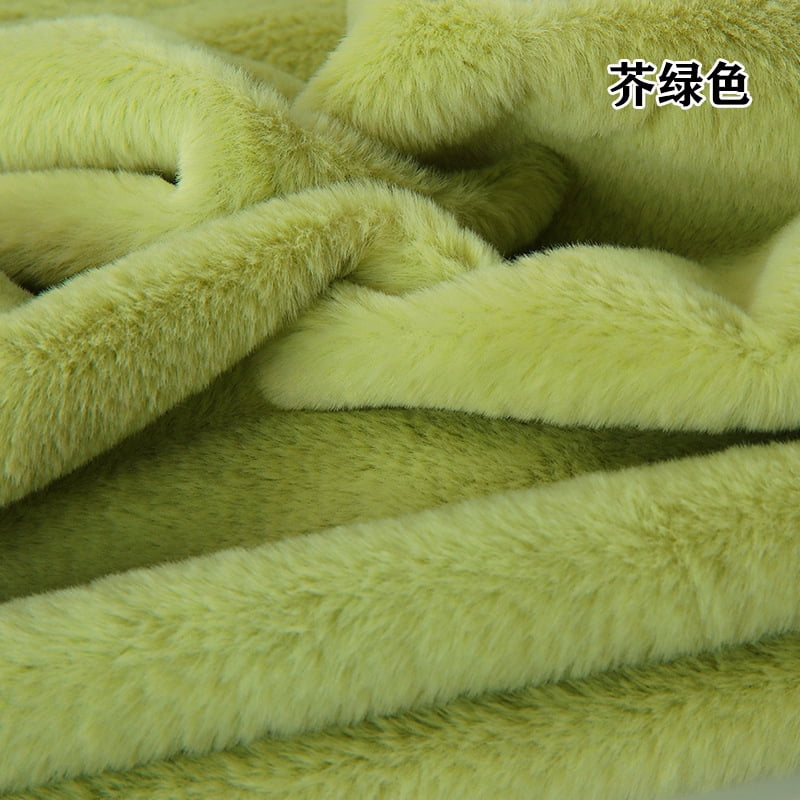 Namzi Brushed Rabbit Short Plush Fabric,39*63 Inch Soft and Fluffy Faux Fur Fabric for DIY Craft Sewing Projects,Costume,Gloves,Scarves,Home Decoration,Grass Green
