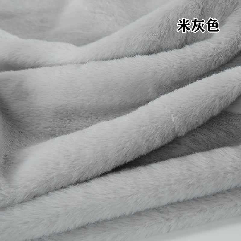 Namzi Brushed Rabbit Short Plush Fabric,39*63 Inch Soft and Fluffy Faux Fur Fabric for DIY Craft Sewing Projects,Costume,Gloves,Scarves,Home Decoration,Grey