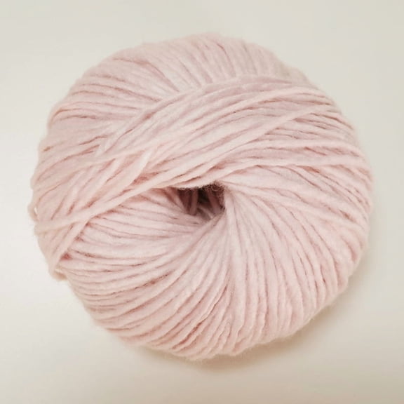 Namzi Crochet Wool Yarn for Knitting - light pink 1 roll, Soft 30% Wool & 70% Acrylic Blend, Ideal for Crocheting/Knitting Projects, Durable Yarn for DIY Crafts, Craft Enthusiasts & ﻿