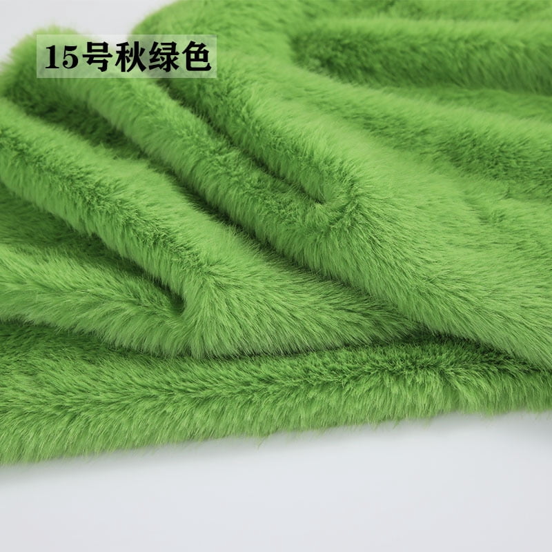 Namzi Imitation Rabbit Fur Short Plush Fabric,39*63in Soft and Fluffy Faux Fur Fabric for DIY Craft Sewing Projects,Costume,Gloves,Scarves,Home Decoration,Green