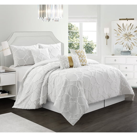 Nanshing Alexa 7-Piece Contemporary Comforter Set White Queen