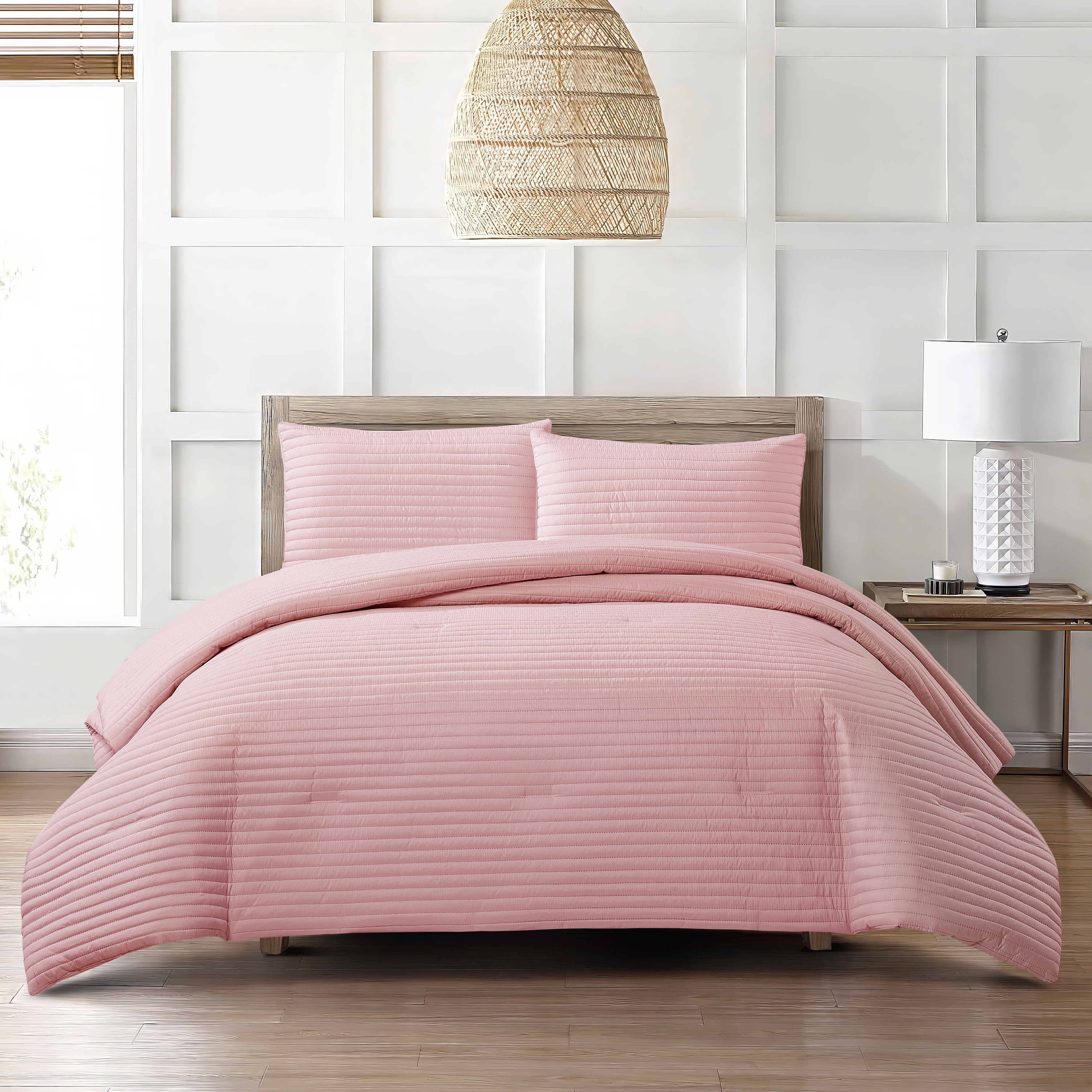 Blush Queen Microfiber 3-Piece Comforter Set