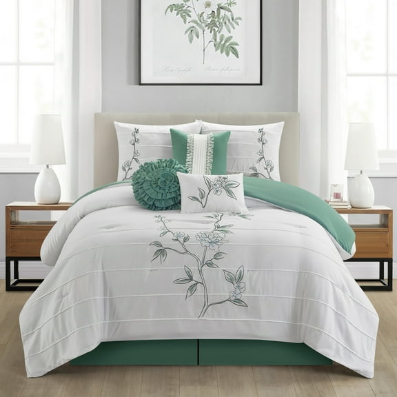 Nanshing Blair 7 Piece Botanical Comforter Set King