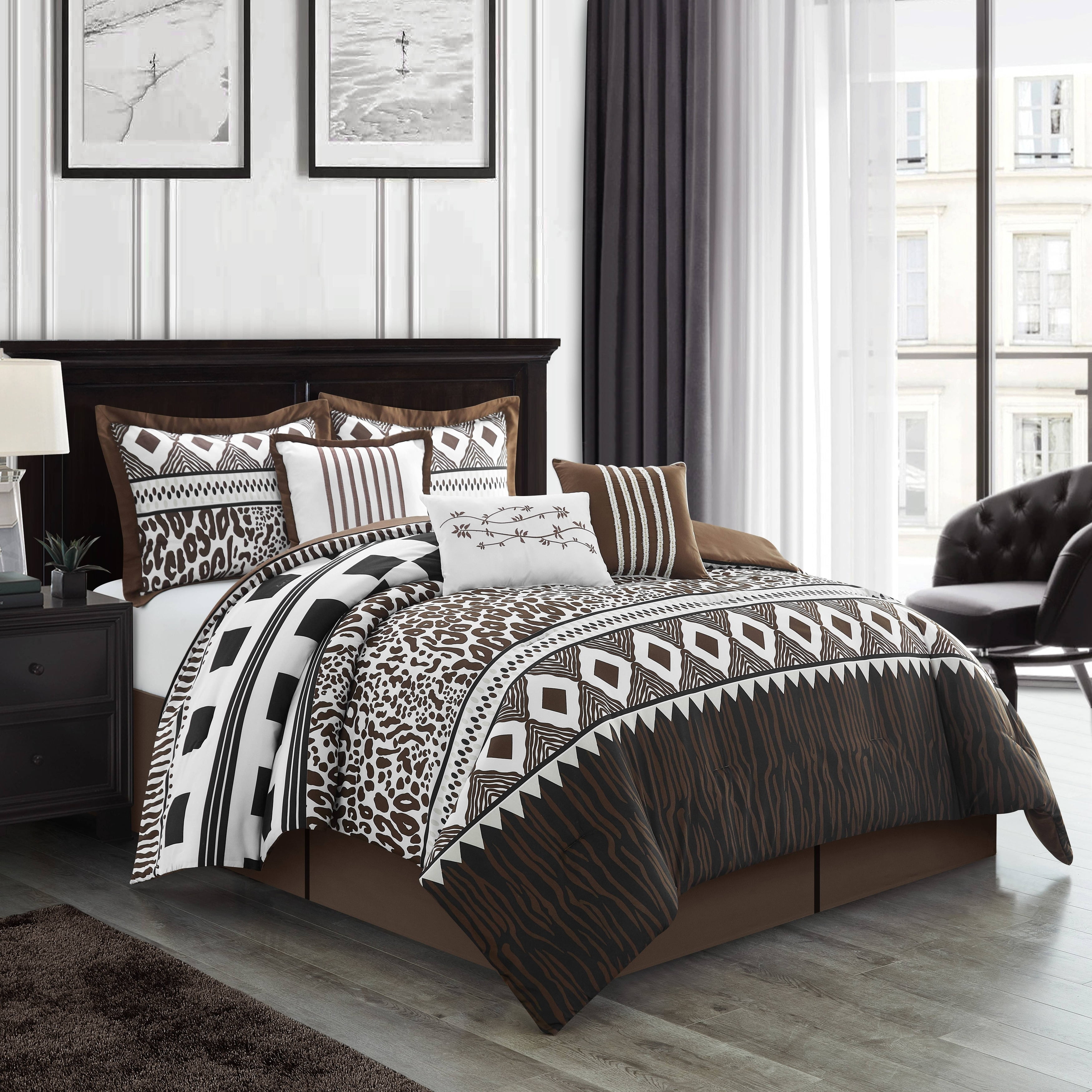 Nanshing Kylie 7 Piece MidCentury Modern Comforter Set Queen