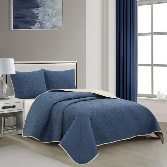 Nanshing Logan 3 Piece Reversible Geometric Quilt Set Queen
