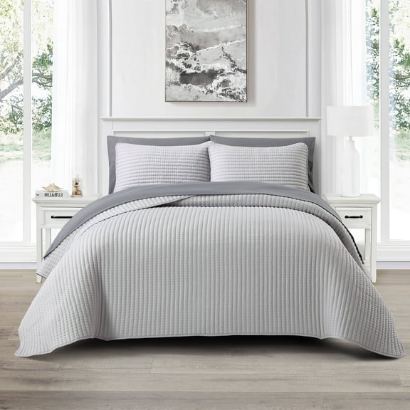Nanshing Myrne 7 Piece Modern Solid Color Waffle Quilt Set, Light Grey, King