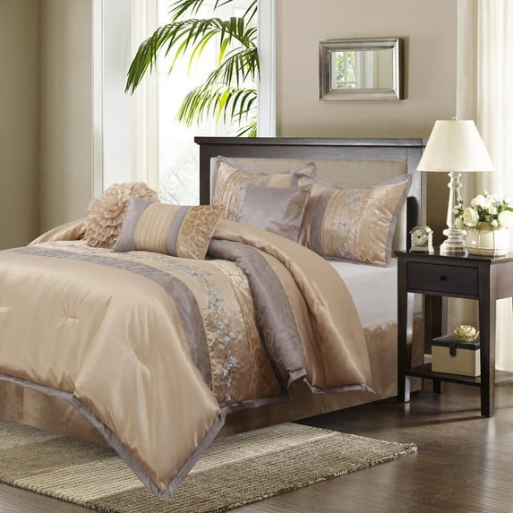 Nanshing Riley 7 Piece Glam Floral Comforter Set, Sand, Queen