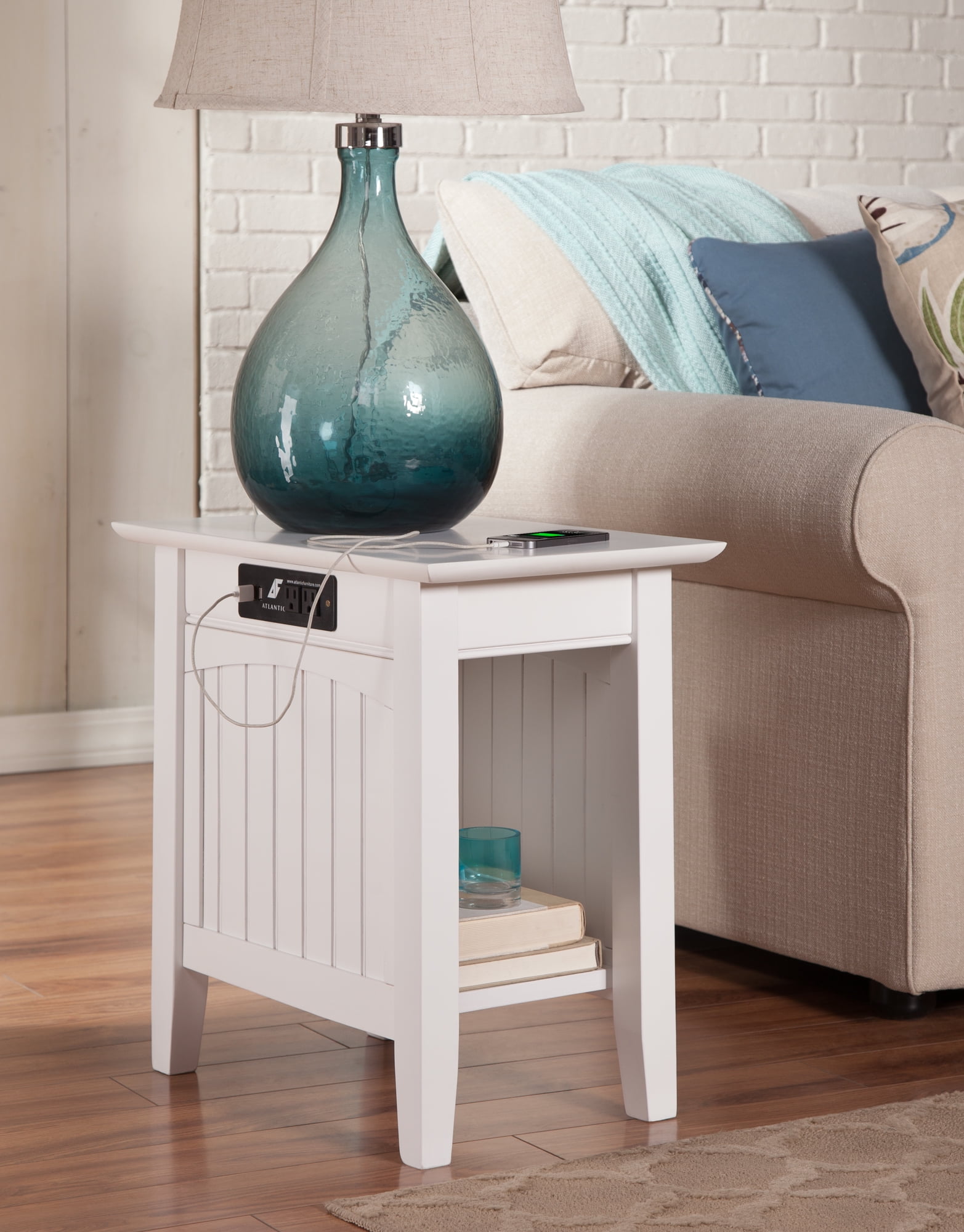 Chair side table with lamp hotsell