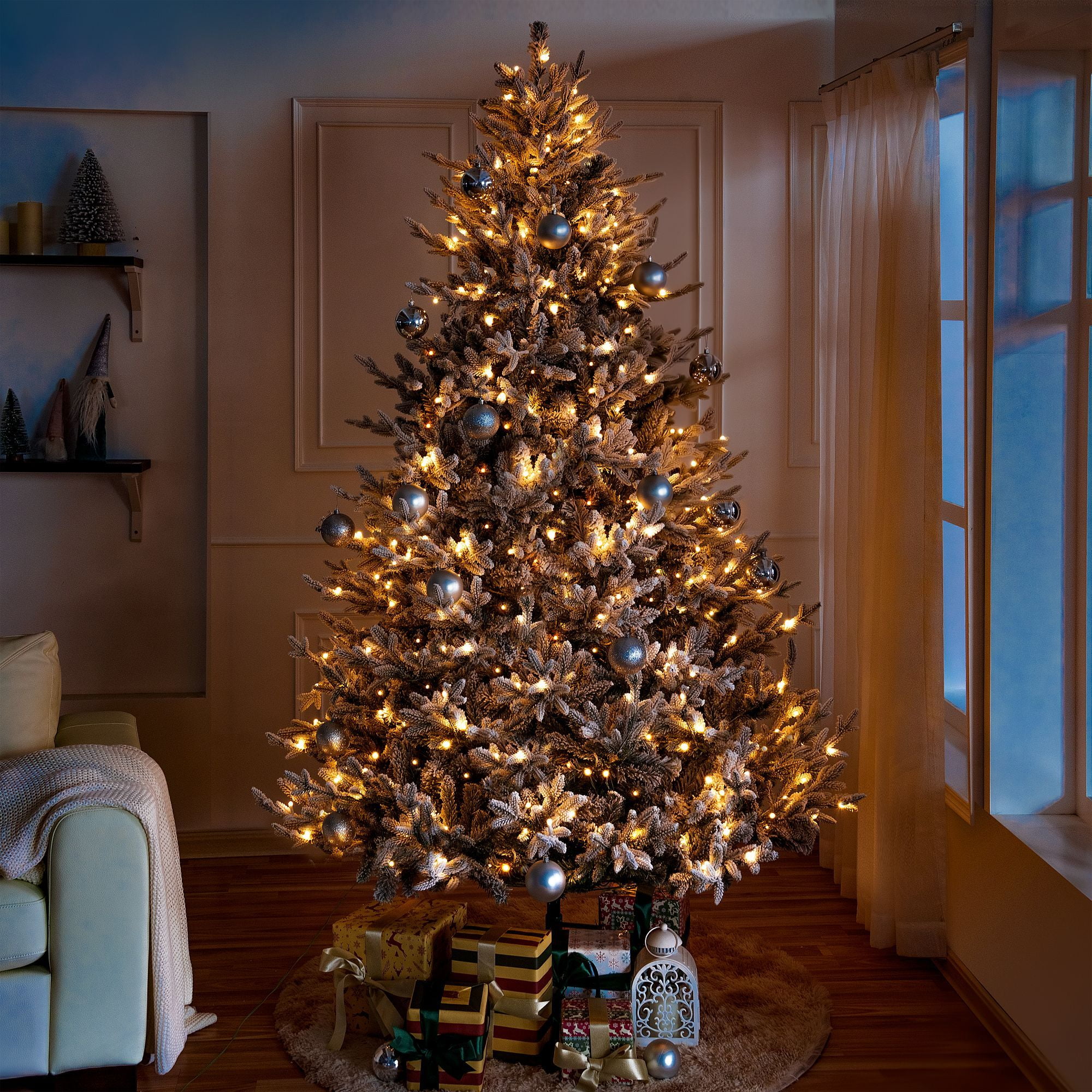 Frosted Christmas Tree Lights 
