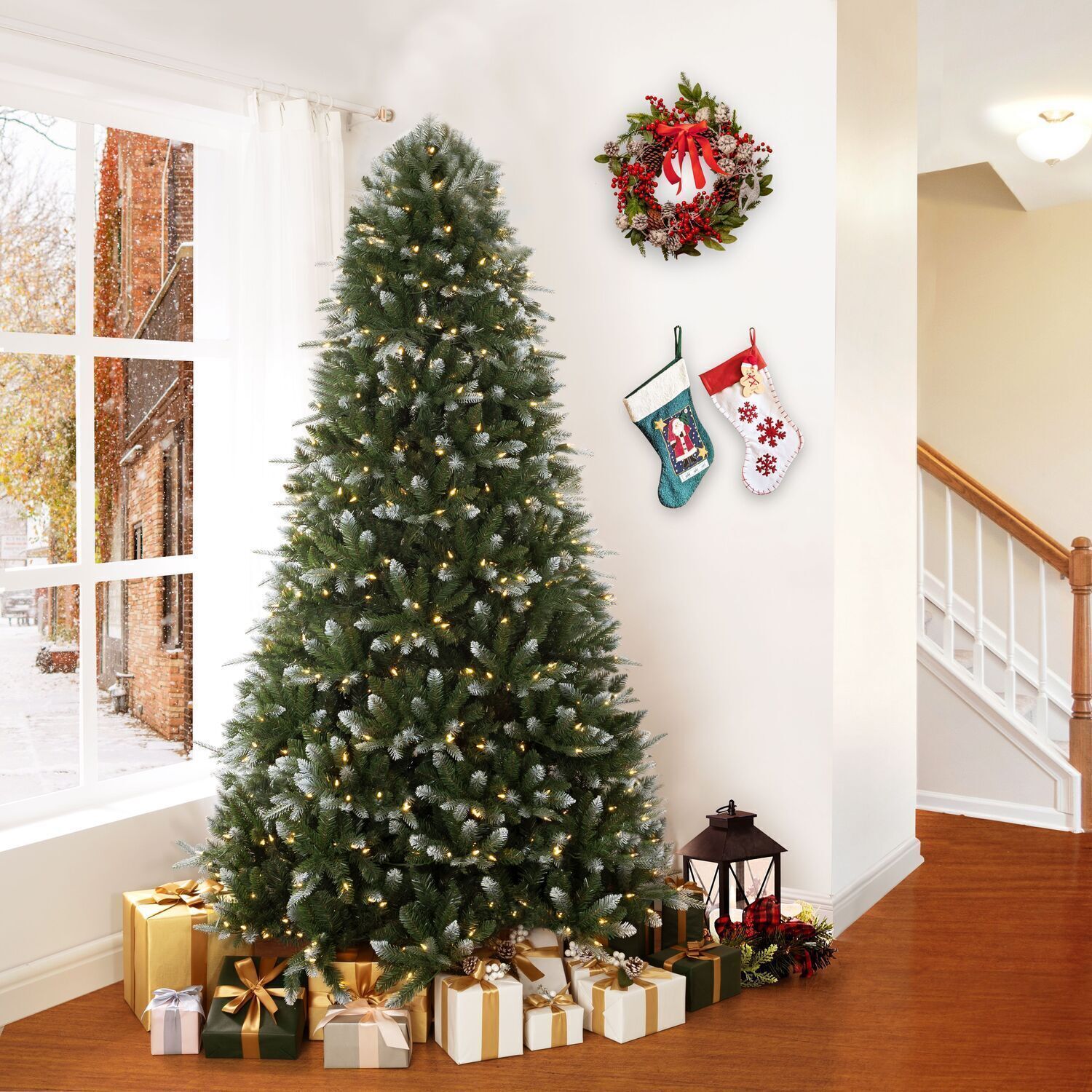 Naomi Home 6.5ft White Tip Christmas Tree with Lights, Realistic Light Snow Flocked Fir Christmas Tree Prelit with 1292 Branch Tips, 350 Warm Lights and Metal Stand, Aritificial Christmas Tree