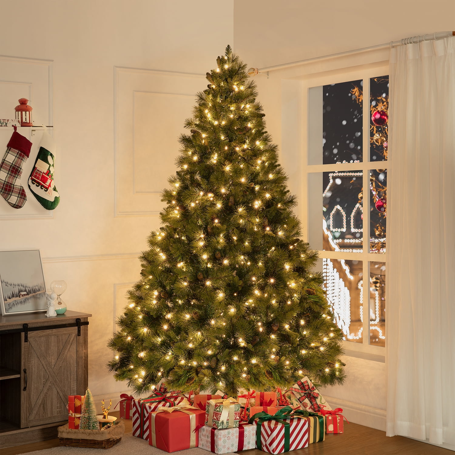 Naomi Home 7.5ft Christmas Tree with Lights, Realistic Traditional ...