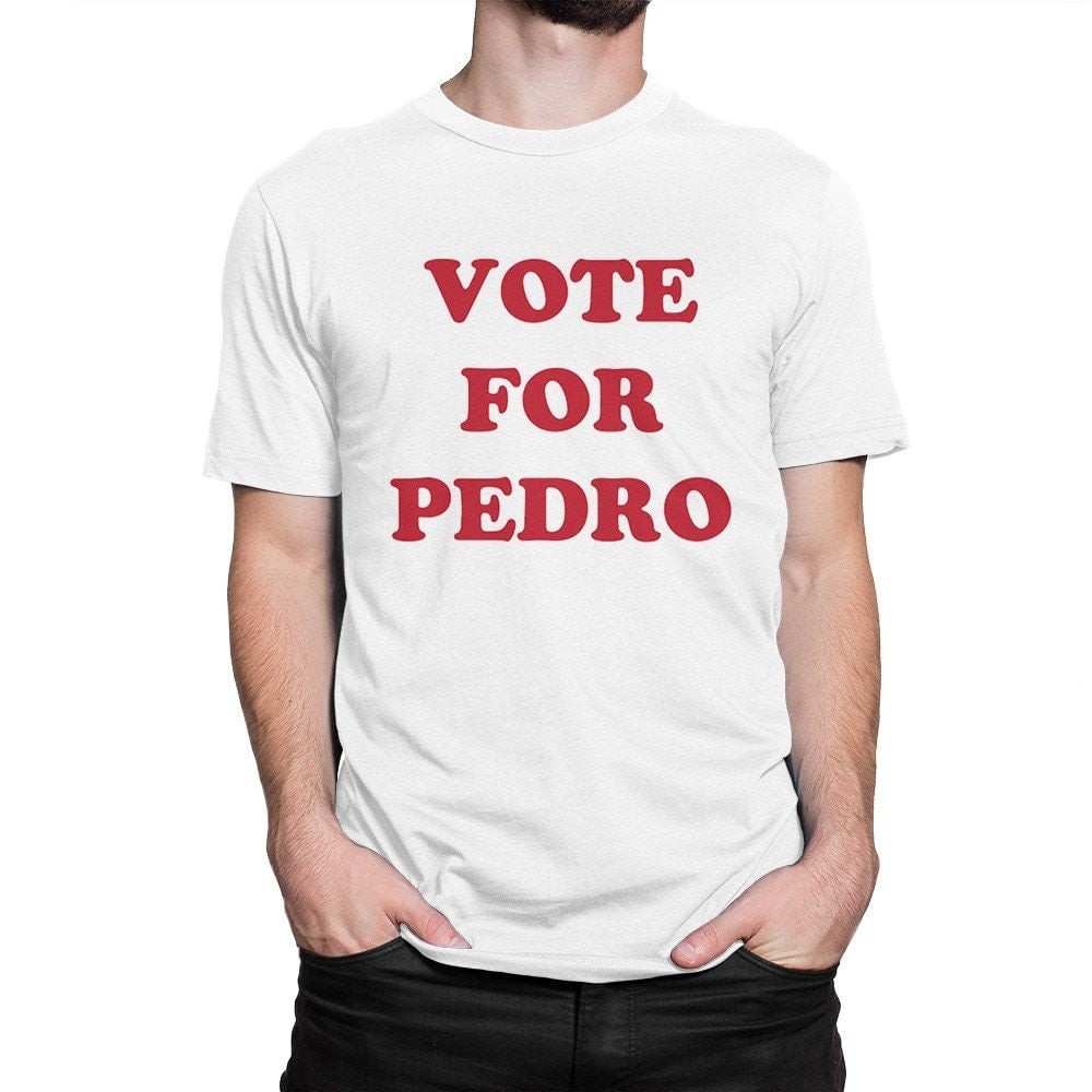 Produktbild von Napoleon Dynamite „Vote For Pedro“ T-Shirt – Weißes T-Shirt Mit Kult-Motiv, 100% Baumwolle