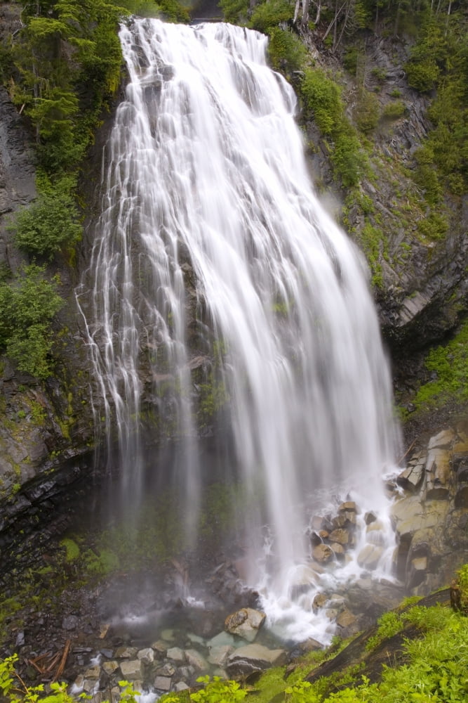 Narada Falls Mount Rainier National Park Washington State United States Of America Canvas Art - Craig Tuttle  Design Pics (11 x 17)