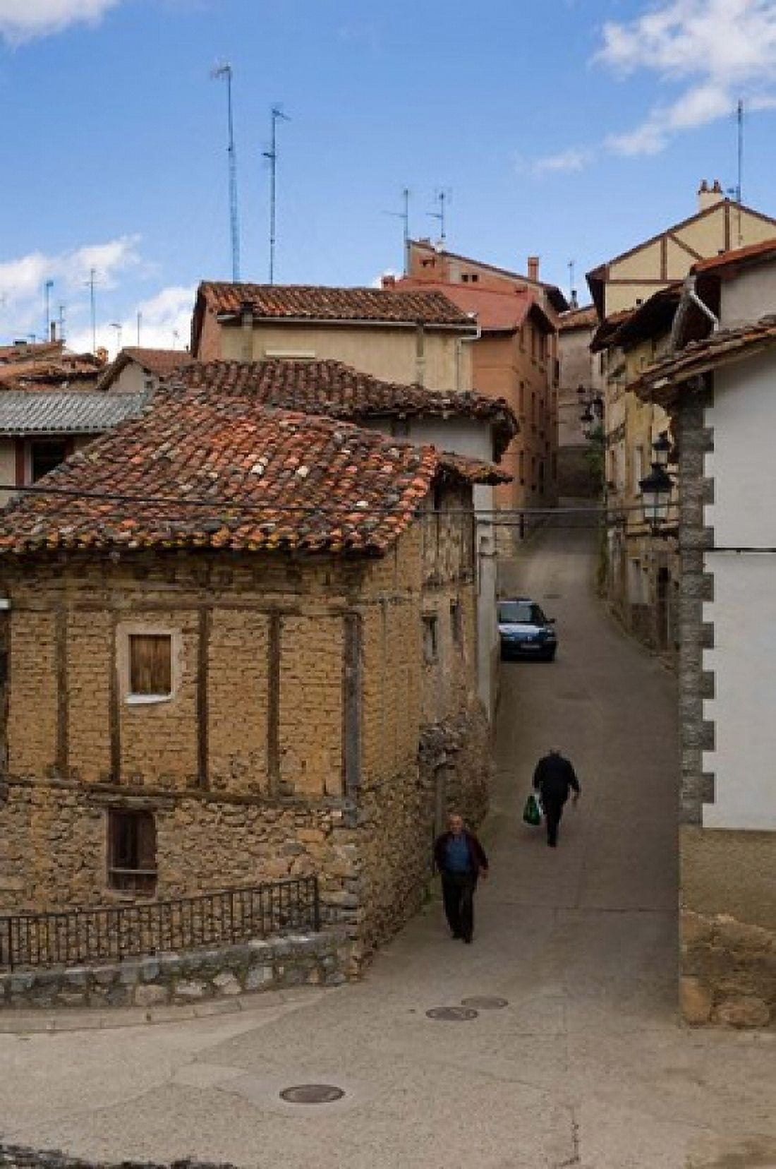 Narrow street Anguiano La Rioja Spain Canvas Art - Janis Miglavs DanitaDelimont (23 x 35)